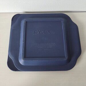 SOLD Pyrex 222 8" x 8" Square Clear Glass Baking Dish with Blue Lid
